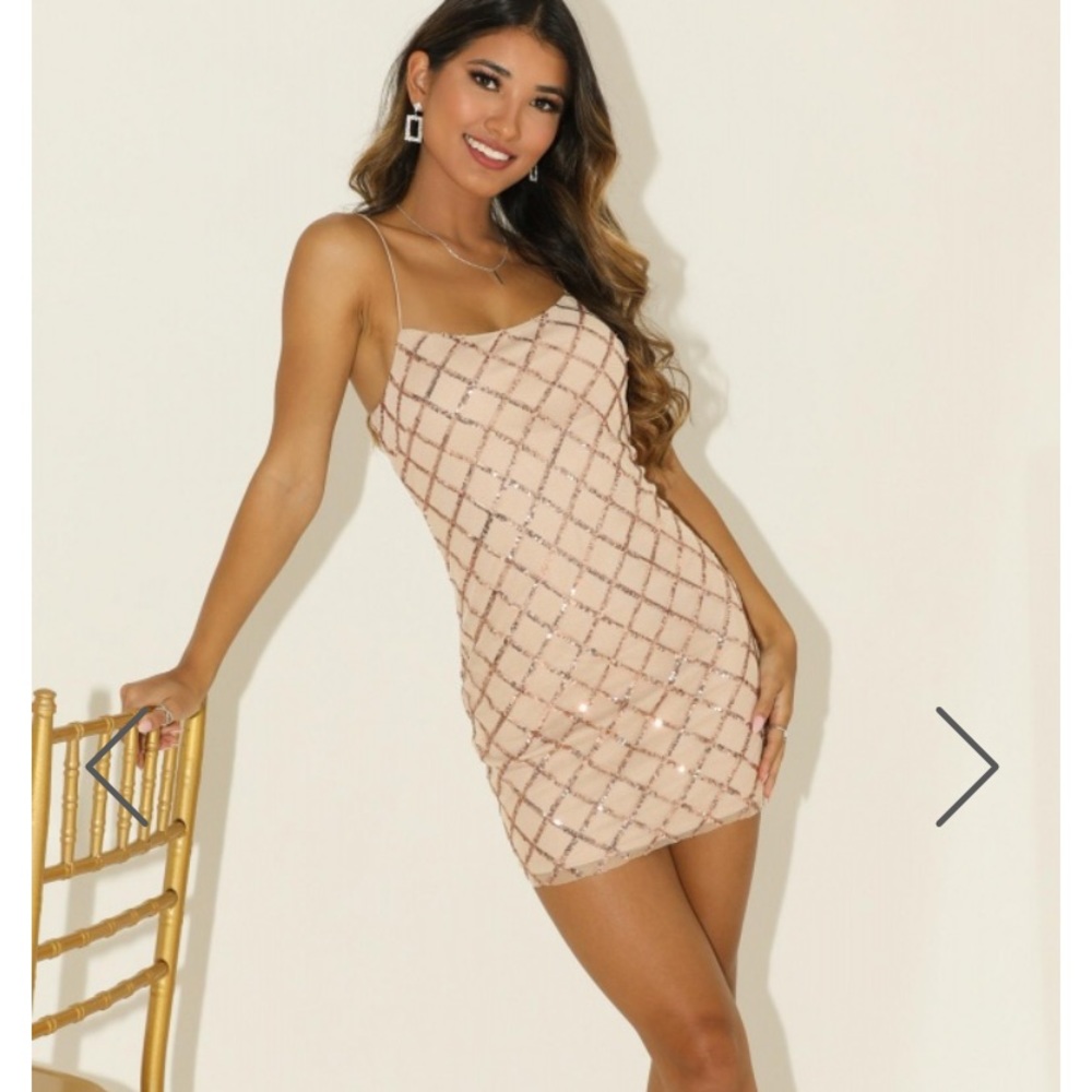 never worn before homecoming or event dress
